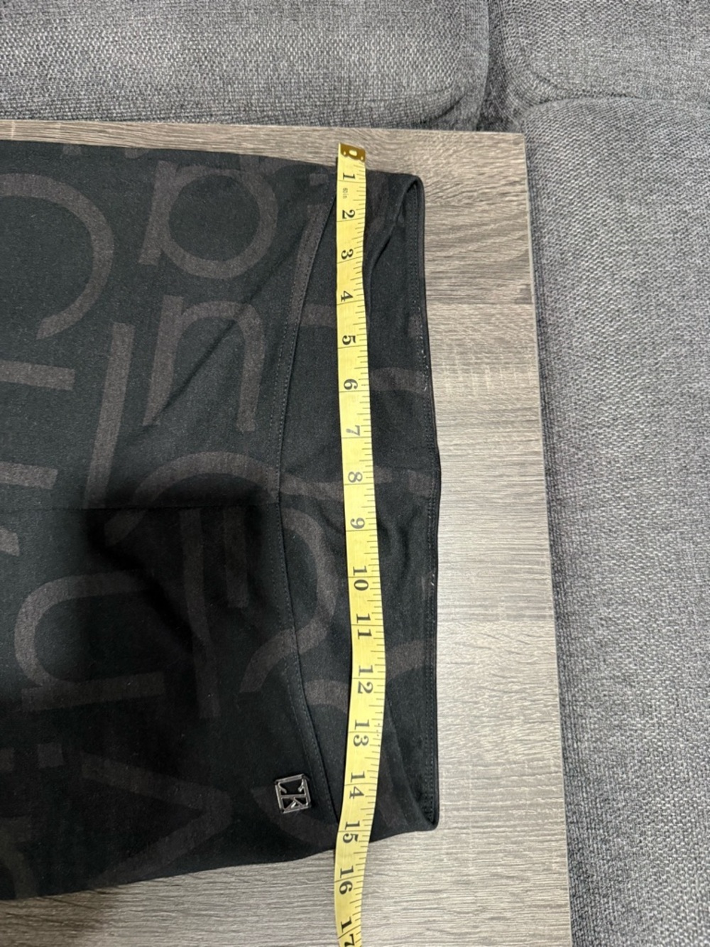 Calvin Klein Charcoal & Black Logo-Pattern Leggings - Picture 5 of 9